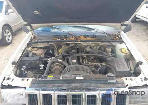 1997 Jeep Grand Cherokee Laredo/Tsi from USA, damaged, VIN 1J4FX58SXVC710886